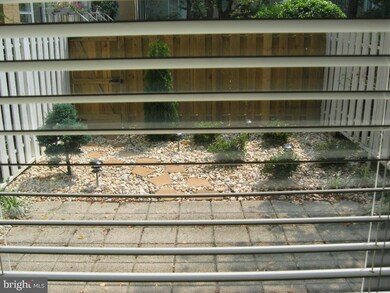 unlisted-address, Washington, DC 20024 - photo 4