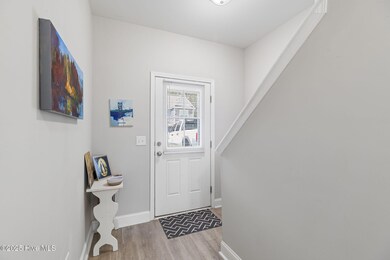 210 N Stingray Lane