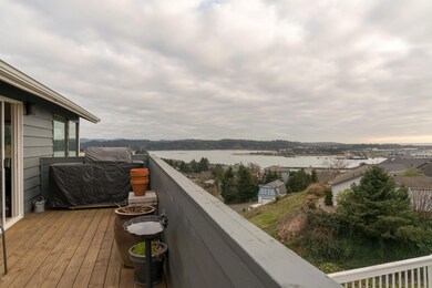 233NEViewDr (6)