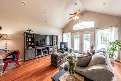 1101 Spur Cir, Prairie Grove, AR 72753 - photo 6