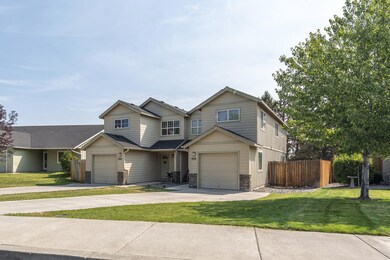 27-web-or-mls-996 SW Rimrock Way-27