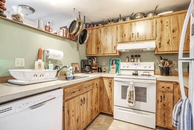 4 Savage Ct, Pembroke, NH 03275 - photo 3