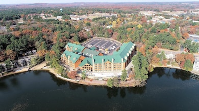 350 E Hiawatha Dr unit 212, Wisconsin Dells, WI 53965 - photo 3