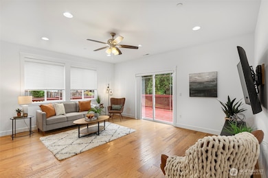 7655 NE 204th Place, Kenmore, WA 98028 - photo 4