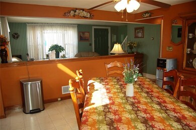 Eat in Kitchen