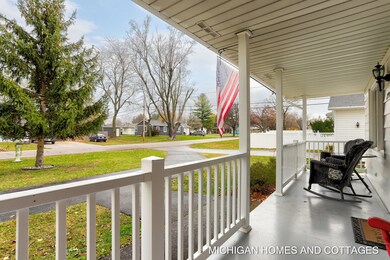 7-web-or-mls-894-e-10th-st