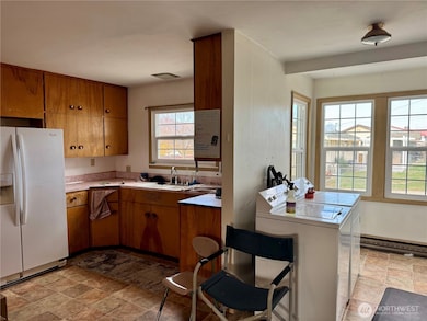 705 Spruce St, Coulee Dam, WA 99116 - photo 7