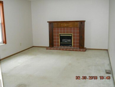 1880 Little Water Dr, Columbus, OH 43223 - photo 5