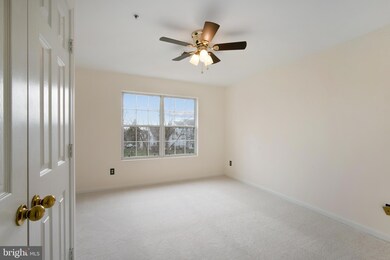 11005 Kinship Ct unit 302, Manassas, VA 20109 - photo 2