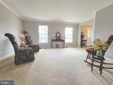 7941 Galloping Cir, Windsor Mill, MD 21244 - photo 5