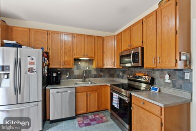 17296 Wexford Loop, Dumfries, VA 22026 - photo 3