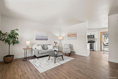 1760 S Ouray Ct, Aurora, CO 80017 - photo 4