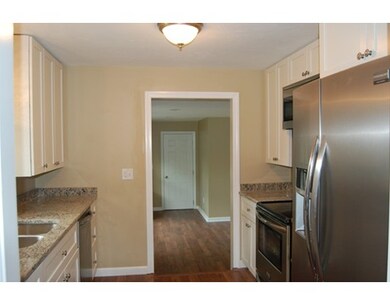 28 Bumble Bee Cir, Shrewsbury, MA 01545 - photo 5