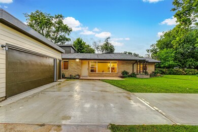 3834 Julius Ln, Houston, TX 77021 - photo 3