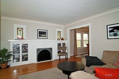 1181 Clarence Ave, Oak Park, IL 60304 - photo 3