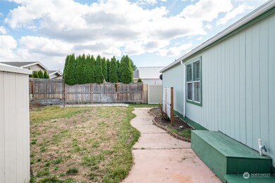 507 Newport Plaza, East Wenatchee, WA 98802 - photo 7