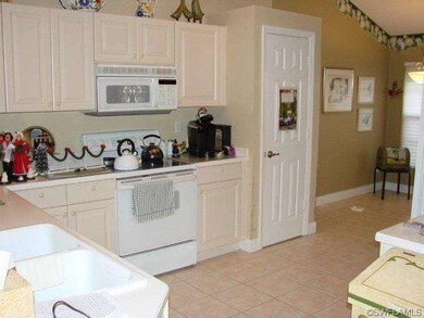 5838 Northridge Dr S, Naples, FL 34110 - photo 3