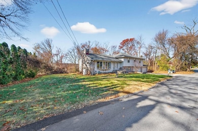 9 Orleans St, Johnston, RI 02919 - photo 6