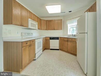 2501 Catoctin Ct, Frederick, MD 21702 - photo 5