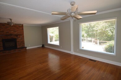 310 Aqua Vista Dr, Killen, AL 35645 - photo 4