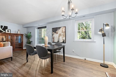 4000 Gypsy Ln unit 327, Philadelphia, PA 19129 - photo 7