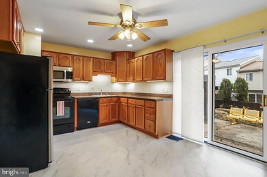 17701 Coatbridge Place, Olney, MD 20832 - photo 7