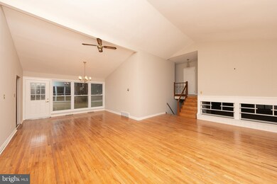 8008 Cobden Rd, Glenside, PA 19038 - photo 5