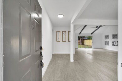 2123 Beaver Bend Rd, Houston, TX 77088 - photo 4