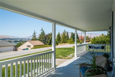 1431 N Arbor Terrace, East Wenatchee, WA 98802 - photo 3