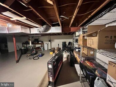 100 Center Ave, Morgantown, PA 19543 - photo 4