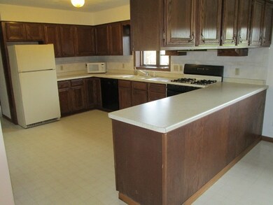 13838 W Hill Dr, Evansville, WI 53536 - photo 4