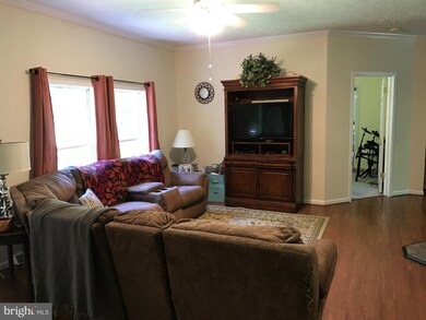 209 Baylor Dr, Montross, VA 22520 - photo 6