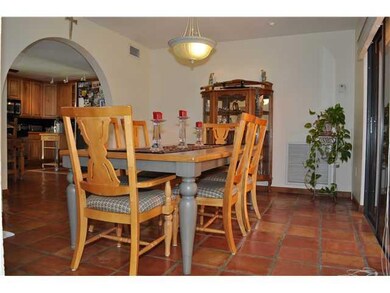 4125 SW 111th Ave, Davie, FL 33328 - photo 3