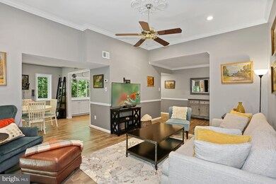 1664 Parkcrest Cir unit 301, Reston, VA 20190 - photo 5