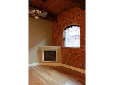 11 Eagle St unit 2-155, Providence, RI 02908 - photo 3