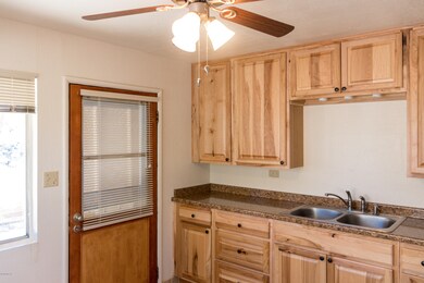 715 N Cody Loop Rd unit 1, Oracle, AZ 85623 - photo 2