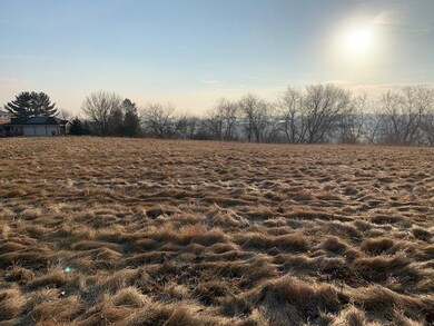 4877 Highwood Cir, Middleton, WI 53562 - photo 6