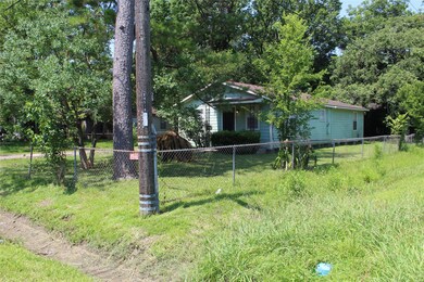 9117 Lanewood Dr, Houston, TX 77016 - photo 3