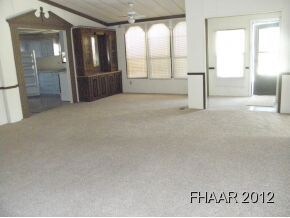 318 Jackrabbit Ln, Copperas Cove, TX 76522 - photo 3