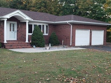 826 Center St, Ludlow, MA 01056 - photo 3