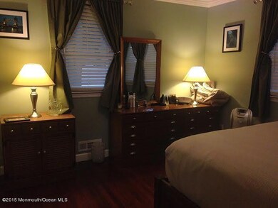 Master bedroom 2