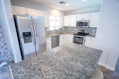 1431 E Gary Dr, Chandler, AZ 85225 - photo 6