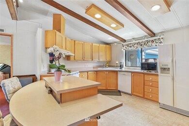 23717 Lake Dr E, Bothell, WA 98021 - photo 6