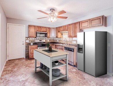 Gorgeous Chef's Kitchen with Gas Stove, built-in m