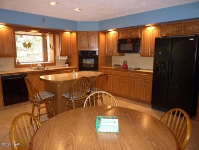 142 Hillside Dr, Lords Valley, PA 18428 - photo 7