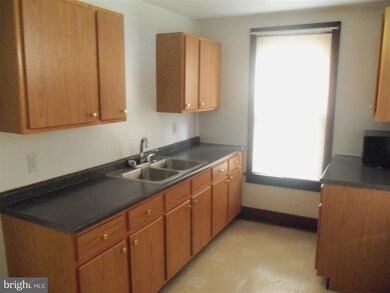 16 W Main St, Hershey, PA 17033 - photo 3