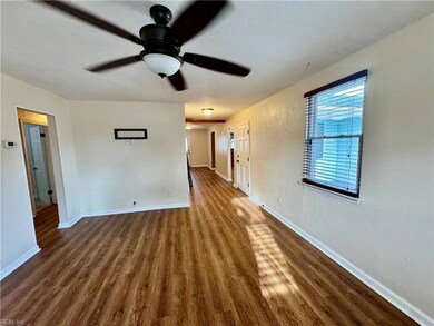 1009 Bennington Rd, Virginia Beach, VA 23464 - photo 2