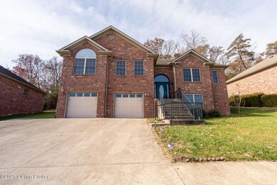 3024 Barrington Ct, New Albany, IN 47150 - photo 2