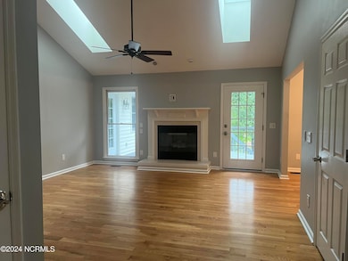 102 Seminole Ct, Seven Lakes, NC 27376 - photo 5