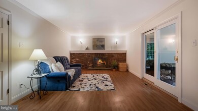 4559 Watson Dr, Doylestown, PA 18902 - photo 6